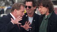 Fotografie z výstavy "Prezident Václav Havel; Fotografie 1988 - 2011", kterou pořádá Česká tisková kancelář.