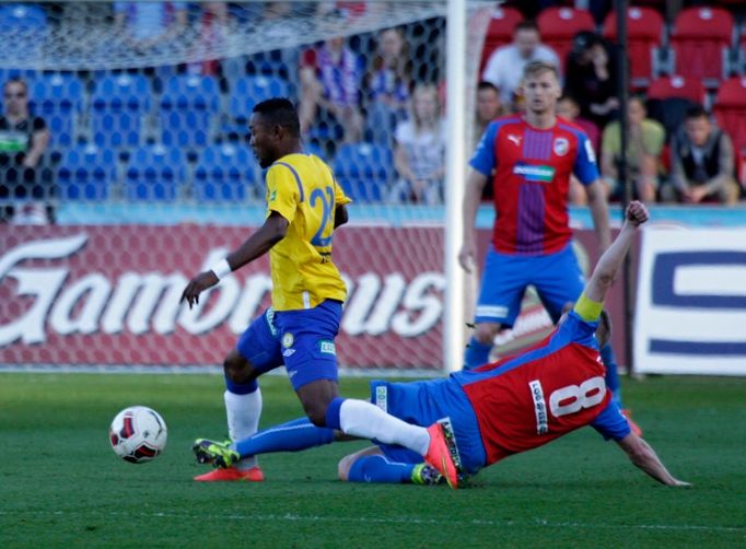 Pohár, Plzeň-Teplice: David Limberský - Franci Litsingi