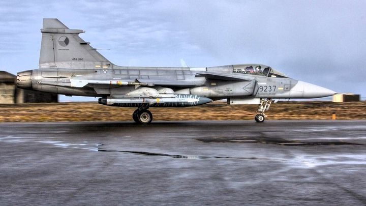 Pět gripenů a sto vojáků. Rusko dotírá na NATO, Češi vyrazí bránit severní Atlantik; Zdroj foto: Armáda ČR