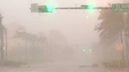 Na Miami udeřil hurikán Irma