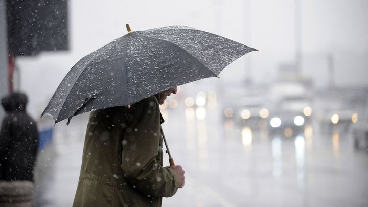 O prvním adventním víkendu bude pršet, teploty dosáhnou až k osmi stupňům; Zdroj foto: Shutterstock