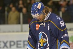 Jágr nemohl hrát ani vteřinu. Kladno i tak zdolalo Prostějov, který vyzve i ve čtvrtfinále play off