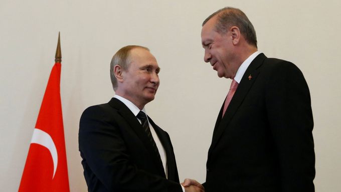 Prezidenti Ruska a Turecka Putin a Erdogan.