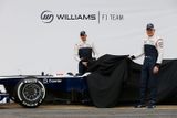 Nový monopost Williams FW35 světu představili jeho piloti Pastor Maldonado a Valtteri Bottas.