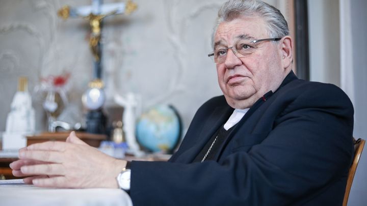 Rozsudek jako za komunistů, obul se Duka do soudu, který zamítl jeho žalobu divadel