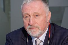 ODS zvažuje, zda na poslední chvíli nepošle do prezidentského klání expremiéra Topolánka