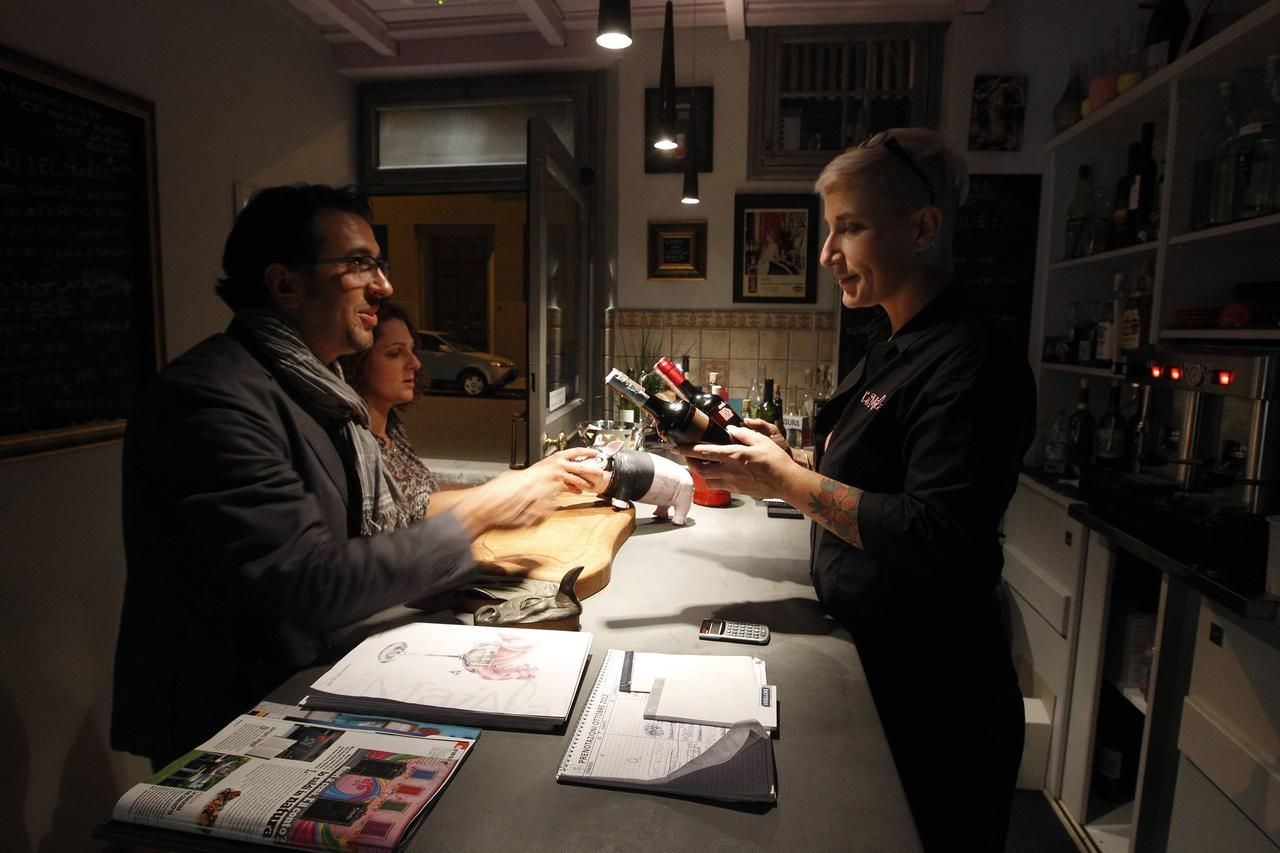 Itálie - Barterový obchod v restauraci