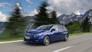 24. Peugeot 308 patří mezi služebně starší kompaktní modely, prodejně na tom ale stále není špatně. Ačkoliv si meziročně pohoršil o jedenáct procent, stále se pro něj rozhodlo 79 325 zákazníků.