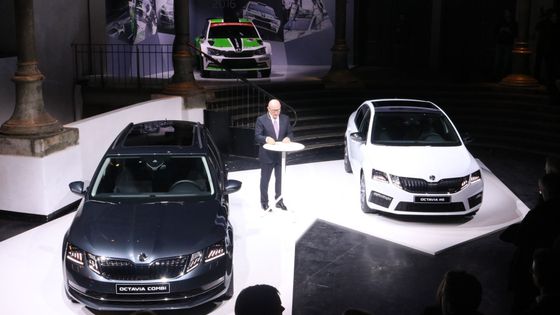 Prohlédněte si, jak vypadá Škoda Octavia po faceliftu