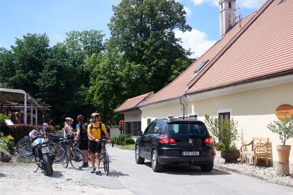 "Cyklistů je tady opravdu hodně. Nervóznější lidi to těžko snáší," říká Jiří.