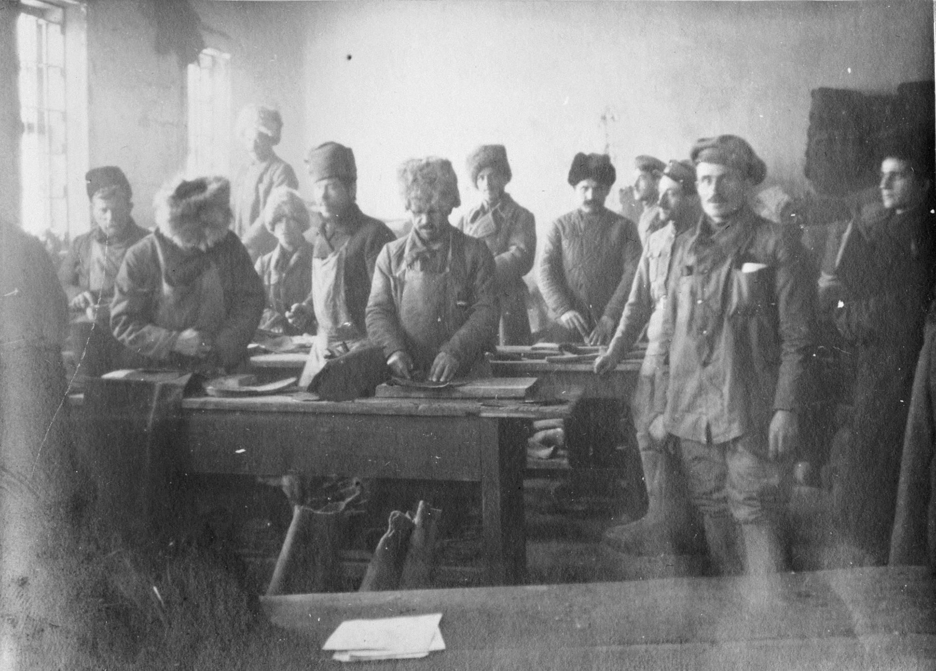 Jednorázové užití / Fotogalerie / Jedinečné snímky. Tak vypadalo zázemí československých legií