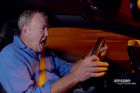Video: Clarkson a jeho parta se vrátí na obrazovky v prosinci. Upoutávka The Grand Tour slibuje akci