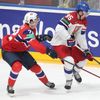 Stian Solberg a Daniel Voženílek v zápase MS 2024 Česko - Norsko