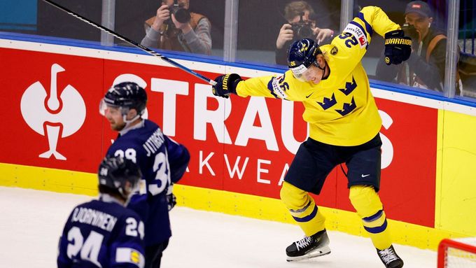 Rasmus Dahlin slaví gól ve čtvrtfinále MS 2024 Švédsko - Finsko