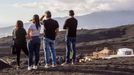 Záběr z fotoreportáže ukazující ostrov La Palma, který patří do souostroví Kanárské ostrovy, rok po erupci sopky Cumbre Vieja.