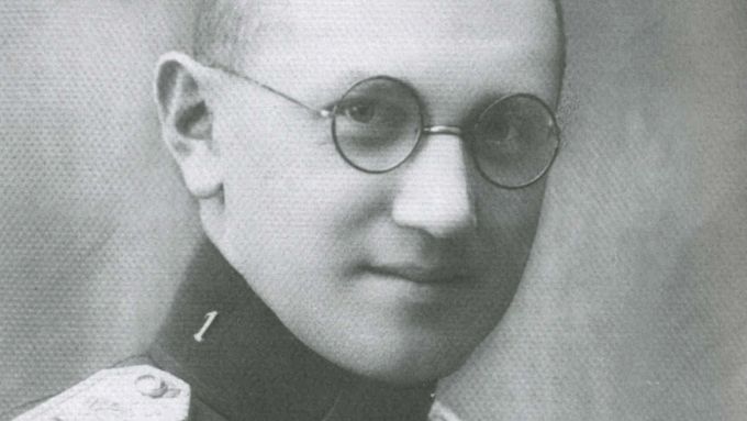 Československý důstojník Josef Mautner-Brixi. Snímek pochází z knihy Útěk z koncentračního tábora Natzweiler.