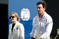 Misogynní obvinění, brání se manželka šéfa týmu F1. Prý mu prozradila tajné informace