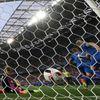 Euro 2016, Anglie-Island: Ragnar Sigurdsson dává gól na 1:1