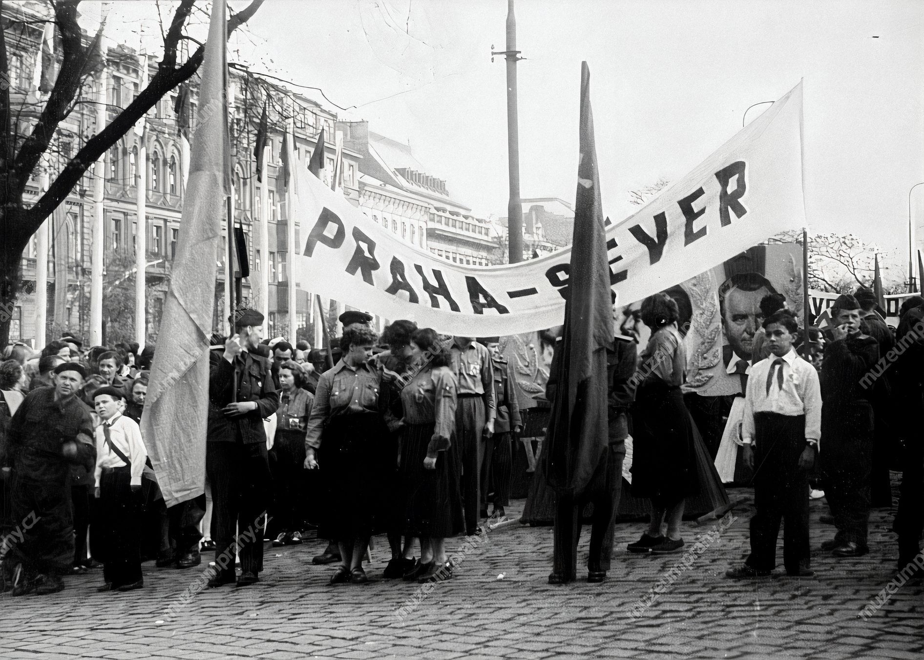 Chudá Praha, kniha, Muzeum hlavního města Prahy, historie, Domácí