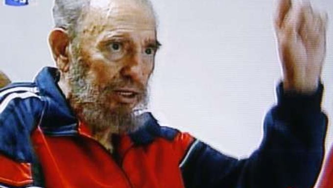 Kubánský rekonvalescent čílo 1. Fidel Castro na záběrech odvysílaných kubánskou televizí letos v lednu