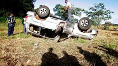 Stráž u vraku automobilu premiéra Zimbabwe Morgana Tsvangiraiho