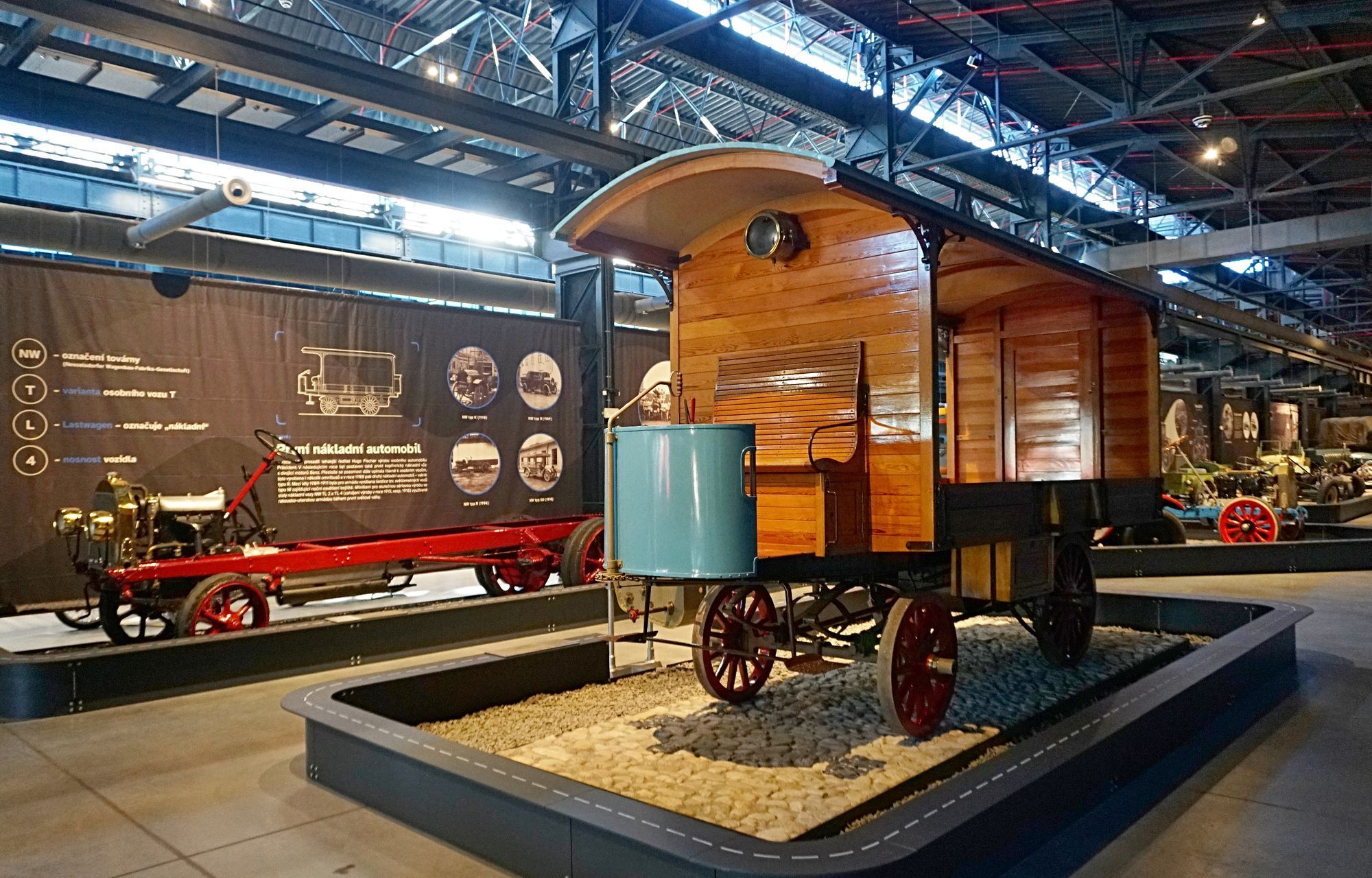 Muzeum nákladních automobilů Tatra - Kopřivnice nové muzeum