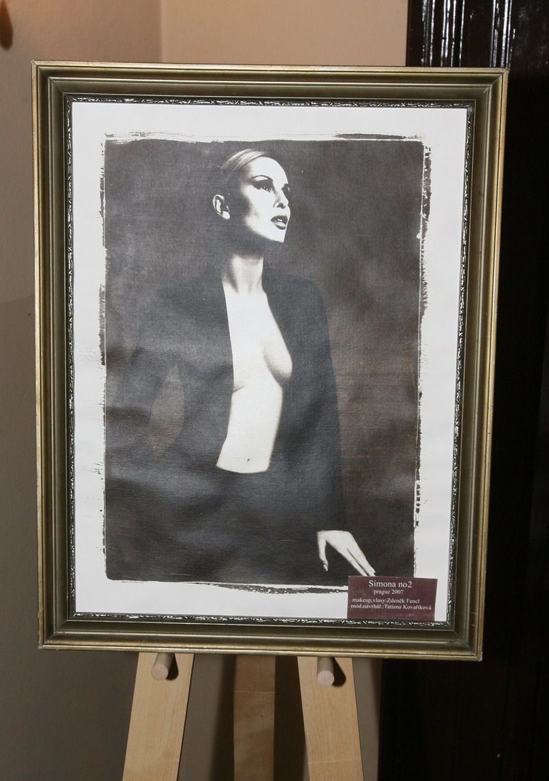 Fotografie Simony Krainové od Tomáše Ďurňáka