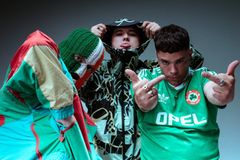 Formace Kneecap na Rock for People podpořila Palestinu a kritizovala Izrael