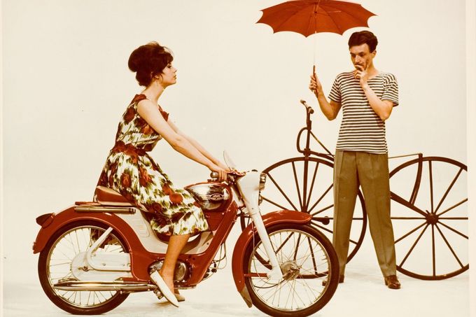 Dílo reklamního českého fotografa Freda Kramera.