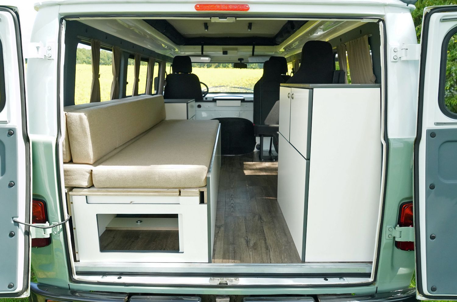 UAZ 2206 Bajkal - obytná buchanka