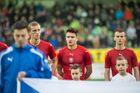 Čeští fotbalisté do 21 let: zleva Tomáš Souček, Aleš Matějů a Václav Černý