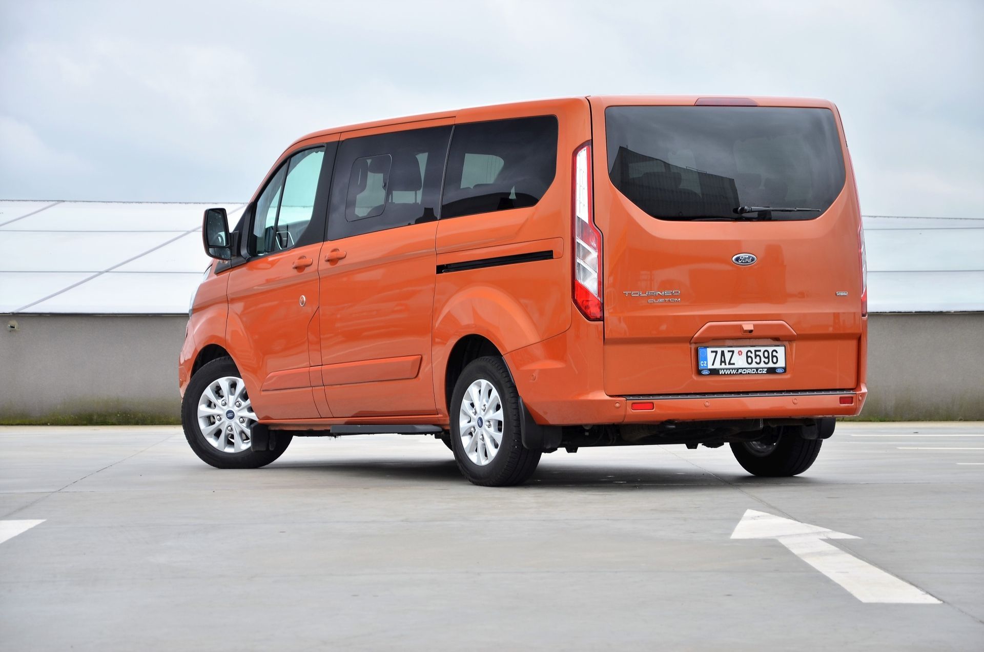 Ford Tourneo Connect PHEV