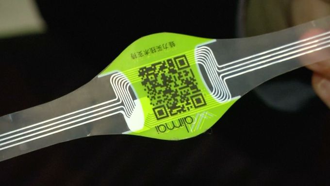 Čínská firma WaliMai vyvinula etikety s pamětí. Zákazník si přes ně zkontroluje, zda je zboží pravé a jak cestovalo od výroby až k jeho rukám.