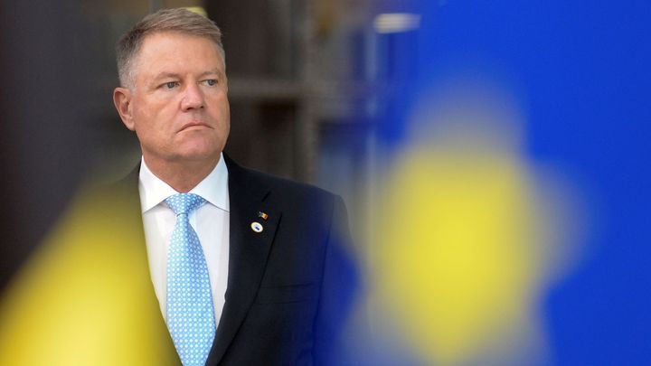Iohannis vyhrál první kolo prezidentských voleb v Rumunsku, získal téměř 40 procent