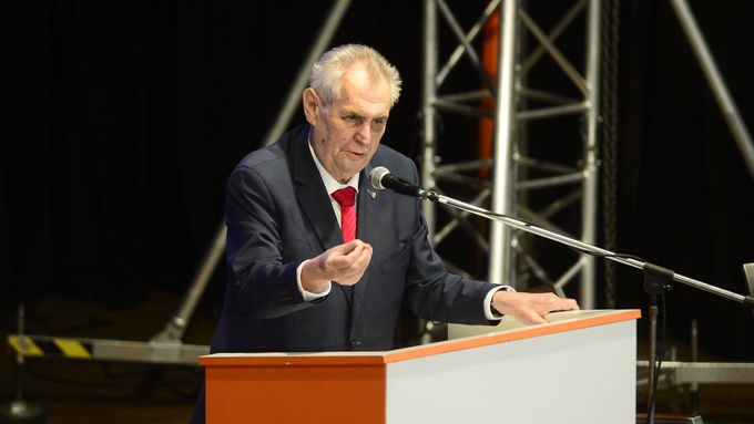 Prezident republiky Miloš Zeman vystoupil s projevem na celostáním sjezdu sociálních demokratů v Hradci Králové