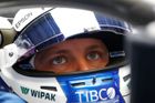 Bottas obhájil vítězství v kvalifikaci na Velkou cenu Rakouska, Hamilton druhý