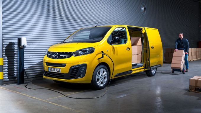 Opel Vivaro-e je jednou z nových elektrických dodávek koncernu PSA.