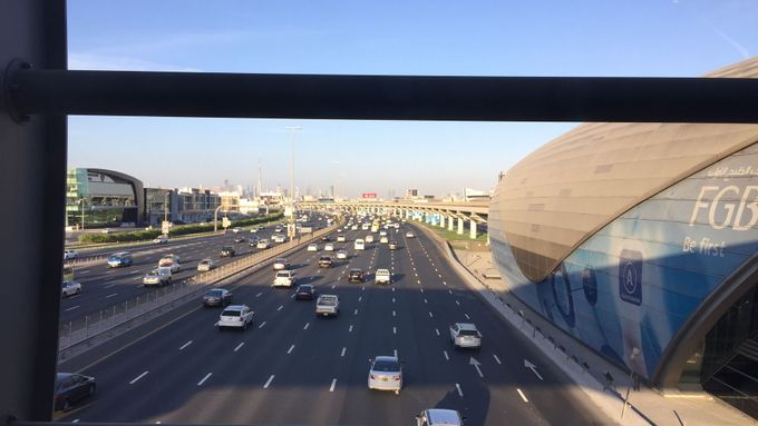 Foto: Tak se jezdí ve Spojených arabských emirátech
