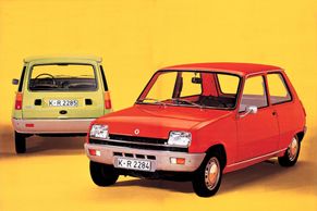 Renault před 50 lety změnil třídu malých aut. Pětka vsadila na hravý design a prostor