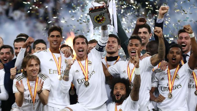 Real Madrid slaví Superpohár