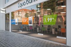Equa Bank končí, značka byla na českém trhu 10 let. Nyní ji pohltí Raiffeisenbank