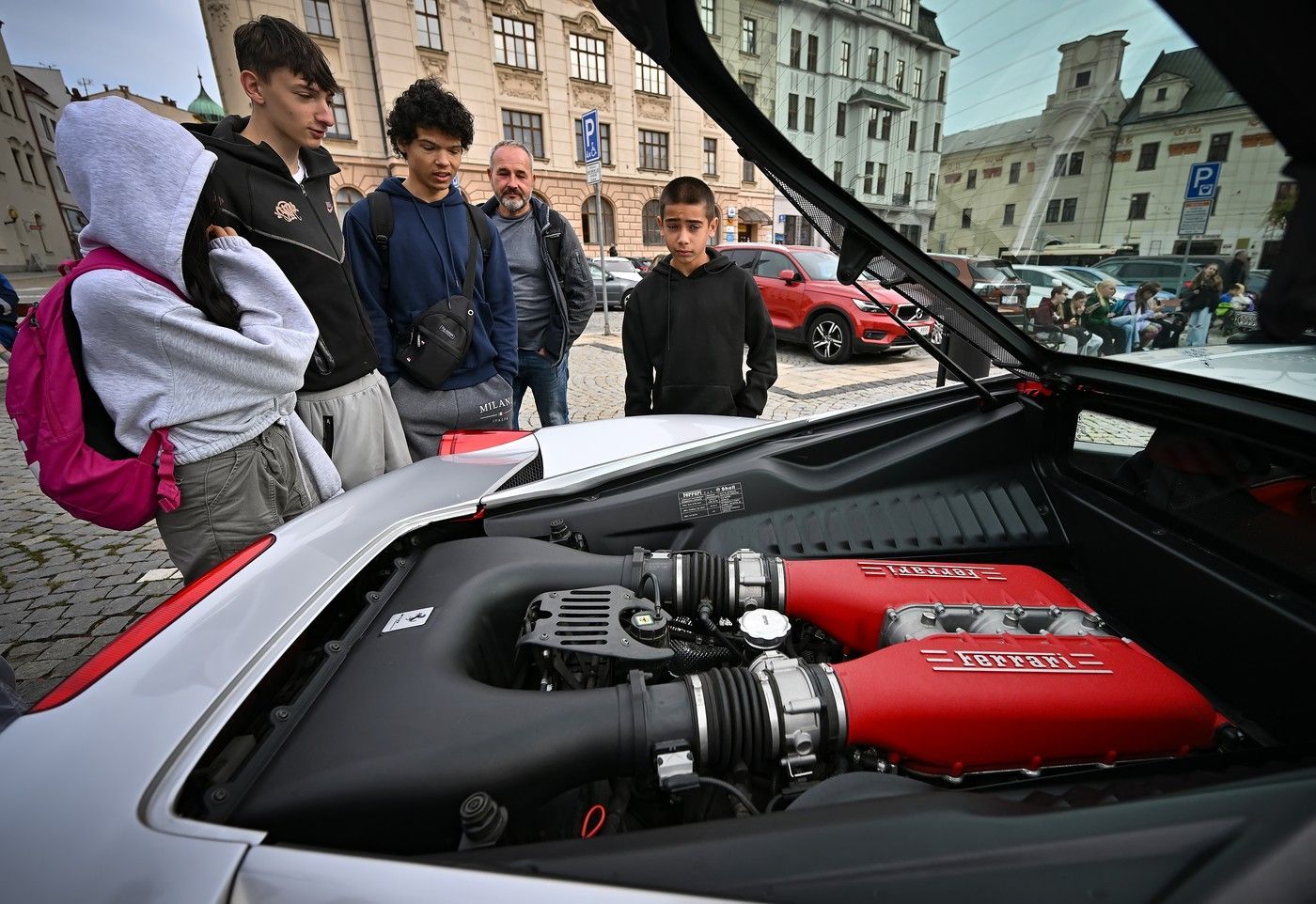 policejní Ferrari