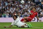 Živě: Real - Bayern 4:2, Ronaldo rozhodl v prodloužení hattrickem po vyloučení Vidala