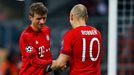 LM, Bayern-Olympiakos Pireus: Thomas Müller a Arjen Robben