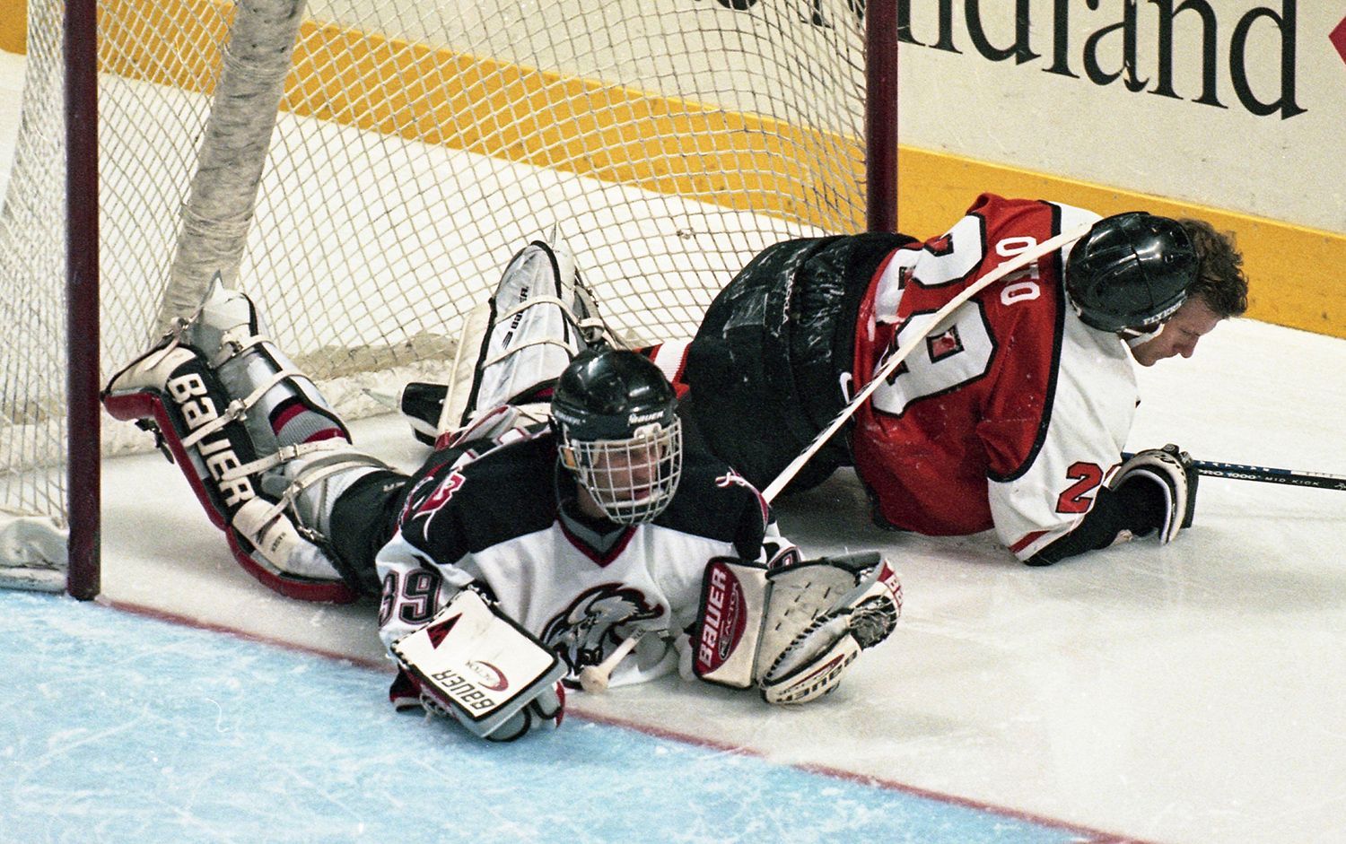 Herbert Slavík: hvězdy českého hokeje, fotoreportáž z NHL v době před OH v Naganu a snímky z Nagana