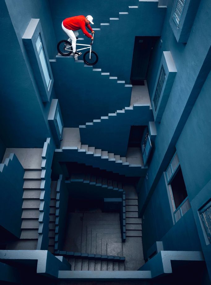 Name of photographer / Red Bull Illume Photographer: Lorenz Holder, Athlete: Senad Grosic, Location: La Muralla Roja, Calp, Spain