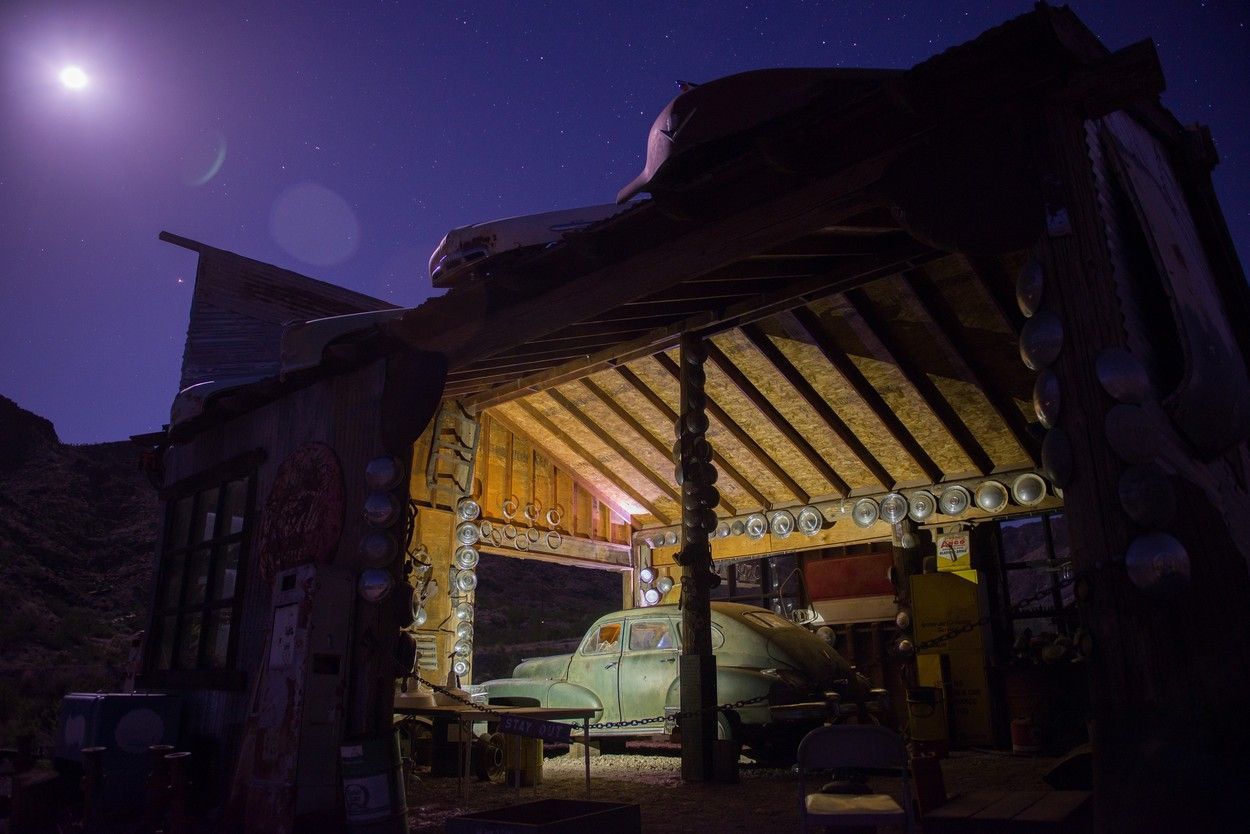 Opuštěná místa, Amerika, USA, Magazín