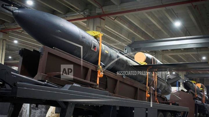 "Pro Rusy velký problém." Na vzdálené cíle útočí rakety s československou stopou; Zdroj foto: AP/Efrem Lukatsky
