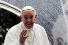 Papež se stáhl z veřejného života, šest dní bude rozjímat