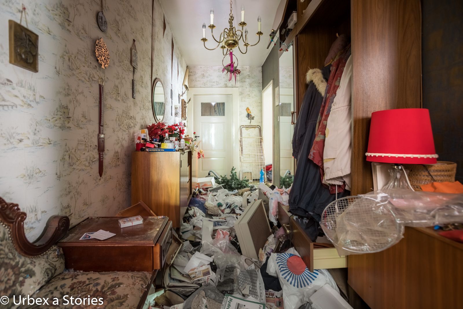 moderní ruiny, urbex, místa, dům, opuštěné místo